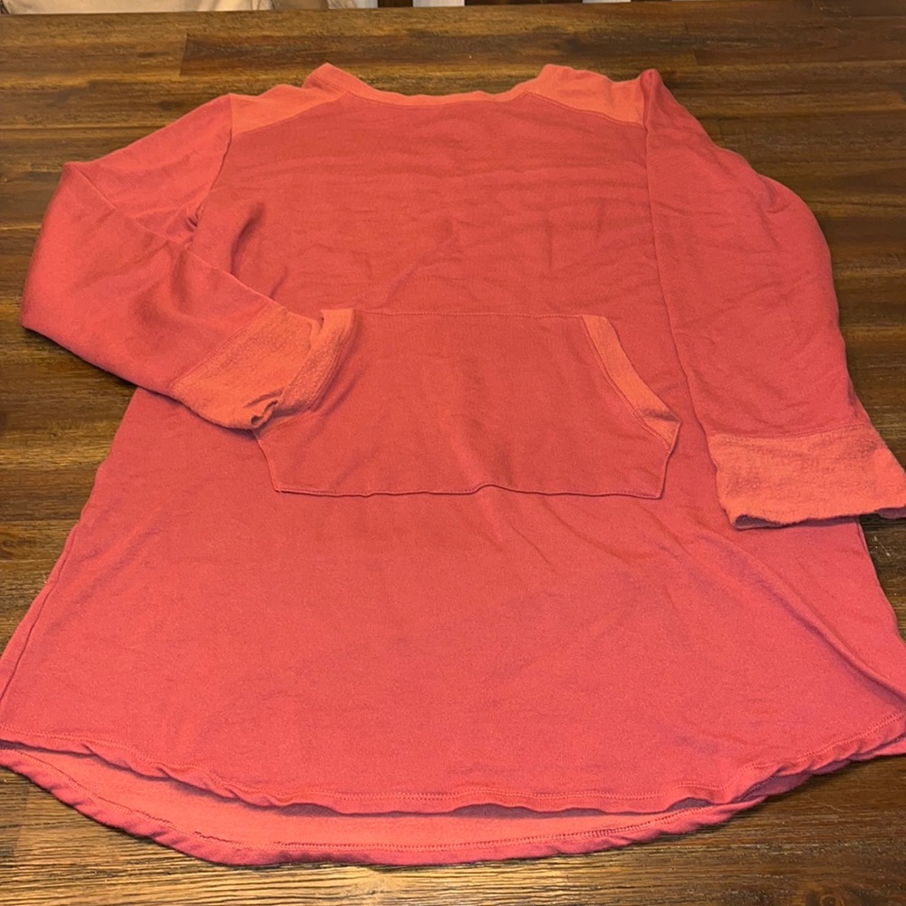 Pink Pullover L